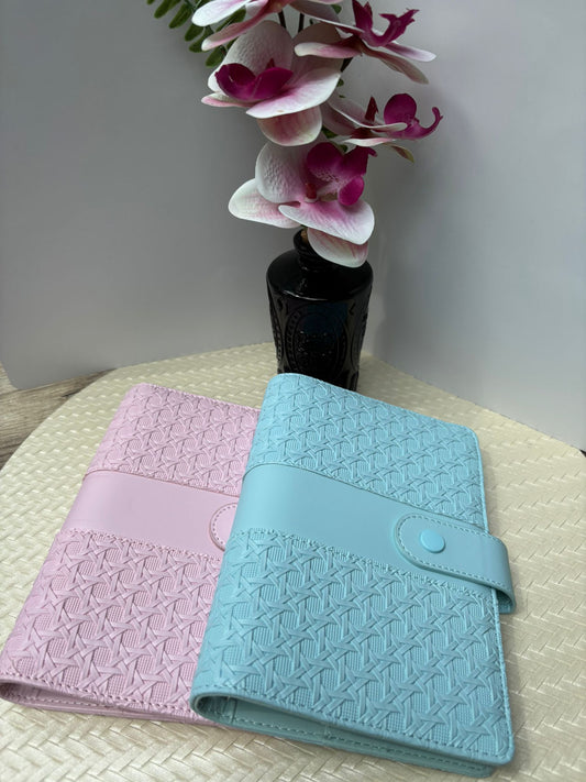 Binder A6 Flechtoptik